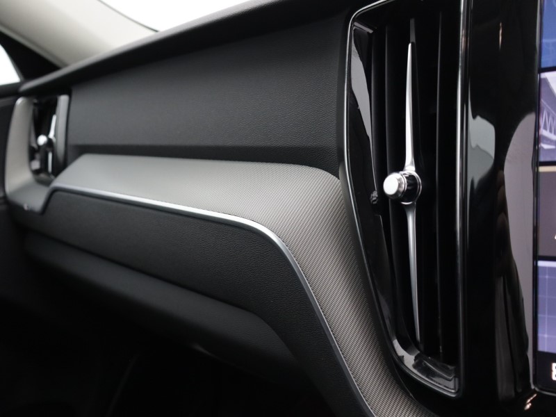 2025 (25) Volvo Xc60 2.0 B5P Plus Dark 5dr AWD Geartronic 5333492