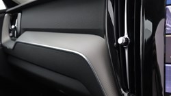 2025 (25) Volvo Xc60 2.0 B5P Plus Dark 5dr AWD Geartronic 5333492