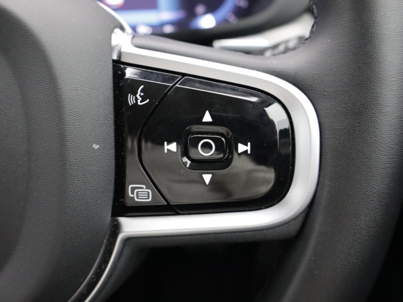 2025 (25) Volvo Xc60 2.0 B5P Plus Dark 5dr AWD Geartronic 5333482