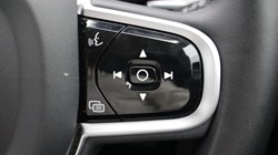 2025 (25) Volvo Xc60 2.0 B5P Plus Dark 5dr AWD Geartronic 5333482