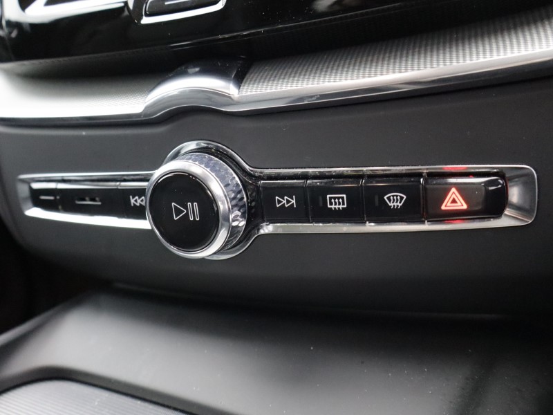 2025 (25) Volvo Xc60 2.0 B5P Plus Dark 5dr AWD Geartronic 5333489