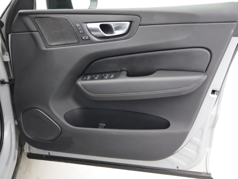 2025 (25) Volvo Xc60 2.0 B5P Plus Dark 5dr AWD Geartronic 5333461