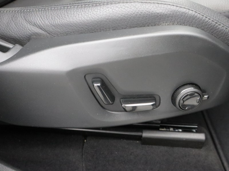 2025 (25) Volvo Xc60 2.0 B5P Plus Dark 5dr AWD Geartronic 5333467