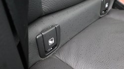 2025 (25) Volvo Xc60 2.0 B5P Plus Dark 5dr AWD Geartronic 5333474