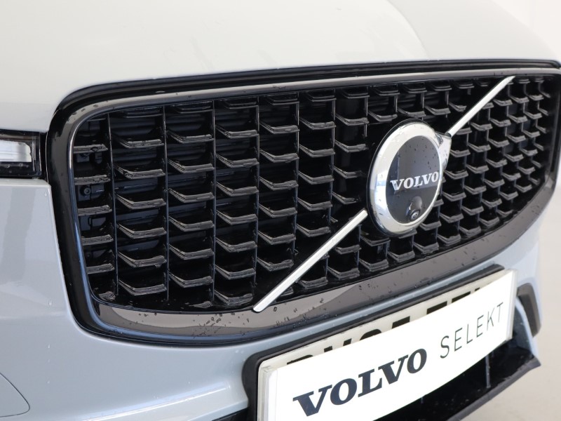 2025 (25) Volvo Xc60 2.0 B5P Plus Dark 5dr AWD Geartronic 5333444