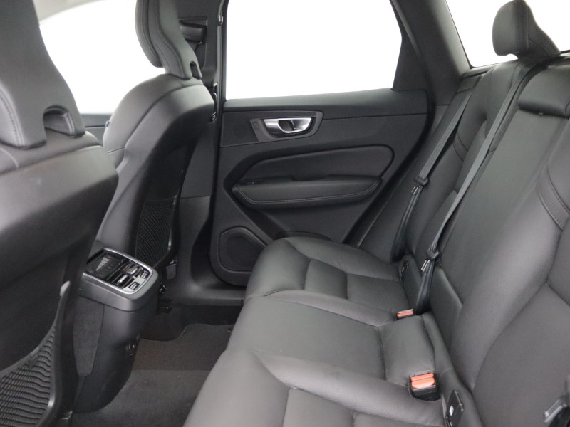 2025 (25) Volvo Xc60 2.0 B5P Plus Dark 5dr AWD Geartronic 5333460