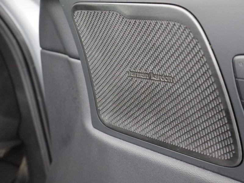 2025 (25) Volvo Xc60 2.0 B5P Plus Dark 5dr AWD Geartronic 5333462