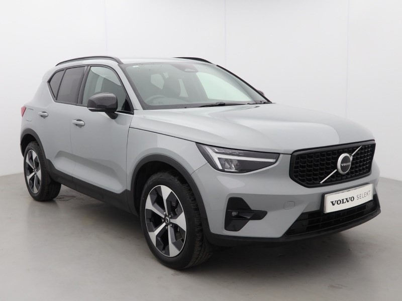 2025 (25) VOLVO XC40 2.0 B4P Plus Dark 5dr Auto