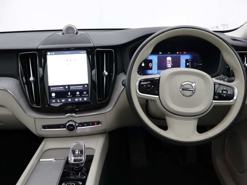 2023 (73) VOLVO XC60 2.0 T8 [455] RC PHEV Ultimate Dark 5dr AWD Gtron 5395102