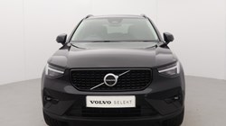 2025 (75) VOLVO XC40 2.0 B4P Ultra Dark 5dr Auto 5396328