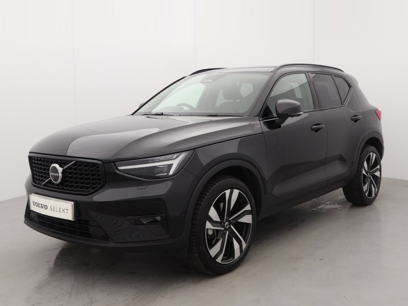 2025 (75) VOLVO XC40 2.0 B4P Ultra Dark 5dr Auto 5396327