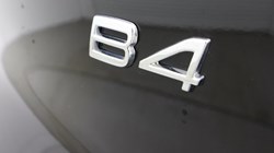 2025 (75) VOLVO XC40 2.0 B4P Ultra Dark 5dr Auto 5396344