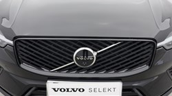 2026 (26) VOLVO XC60 2.0 B5P Plus Dark 5dr AWD Geartronic 5516317
