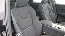 2026 (26) VOLVO XC60 2.0 B5P Plus Dark 5dr AWD Geartronic 5516340