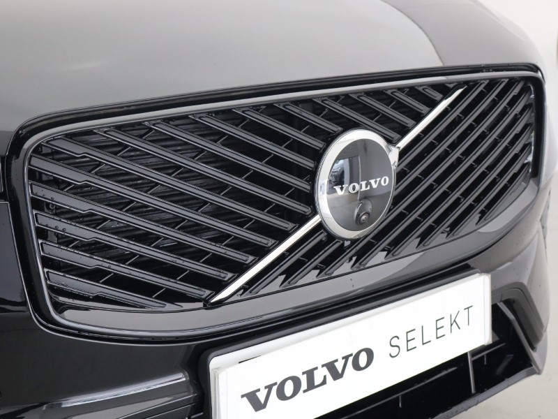 2026 (26) VOLVO XC60 2.0 B5P Plus Dark 5dr AWD Geartronic 5516314