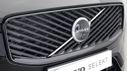 2026 (26) VOLVO XC60 2.0 B5P Plus Dark 5dr AWD Geartronic 5516314