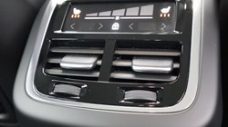 2026 (26) VOLVO XC60 2.0 B5P Plus Dark 5dr AWD Geartronic 5516349
