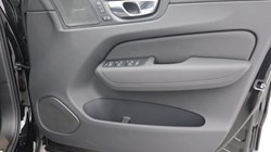 2026 (26) VOLVO XC60 2.0 B5P Plus Dark 5dr AWD Geartronic 5516331