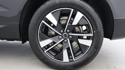 2026 (26) VOLVO XC60 2.0 B5P Plus Dark 5dr AWD Geartronic 5516327