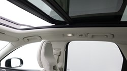 2023 (73) VOLVO XC60 2.0 B5P Ultimate Dark 5dr AWD Geartronic 5403488