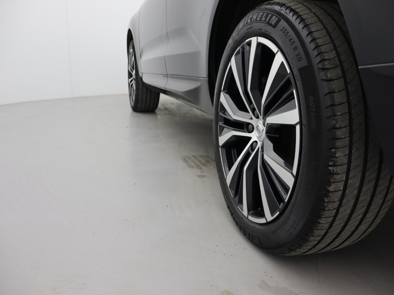 2023 (73) VOLVO XC60 2.0 B5P Ultimate Dark 5dr AWD Geartronic 5403469
