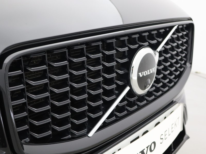 2023 (73) VOLVO XC60 2.0 B5P Ultimate Dark 5dr AWD Geartronic 5403456