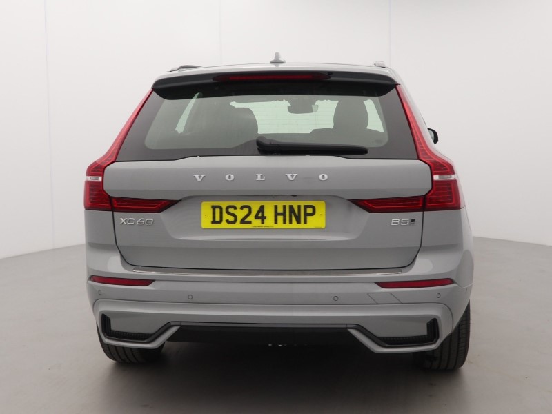 2024 (24) VOLVO XC60 2.0 B5P Plus Dark 5dr AWD Geartronic 5410297