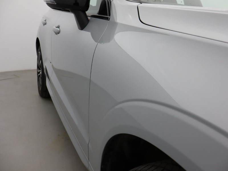 2024 (24) VOLVO XC60 2.0 B5P Plus Dark 5dr AWD Geartronic 5410307