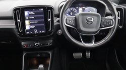 2020 (20) VOLVO XC40 1.5 T5 Recharge PHEV R DESIGN Pro 5dr Auto 5424893