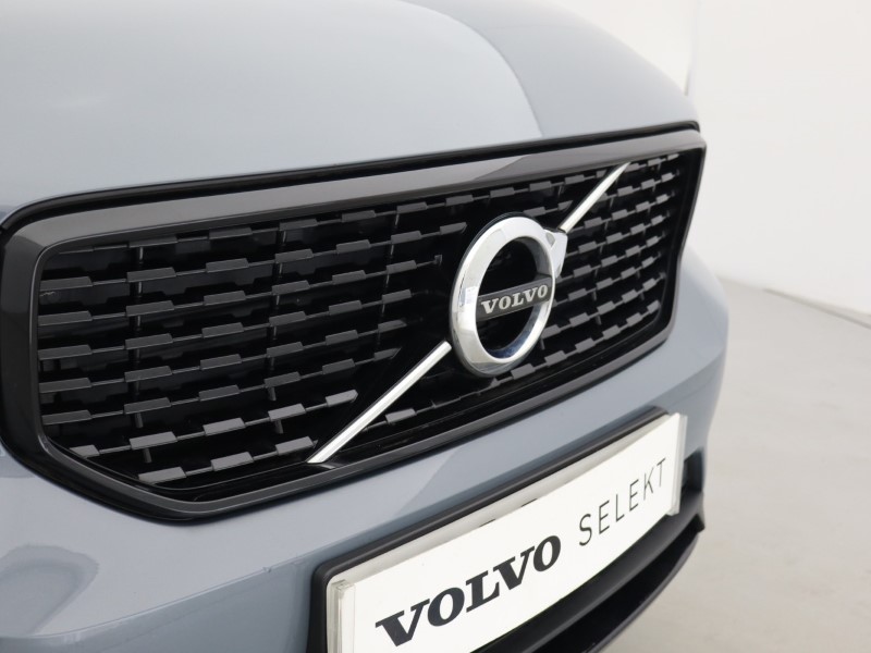 2020 (20) VOLVO XC40 1.5 T5 Recharge PHEV R DESIGN Pro 5dr Auto 5424858
