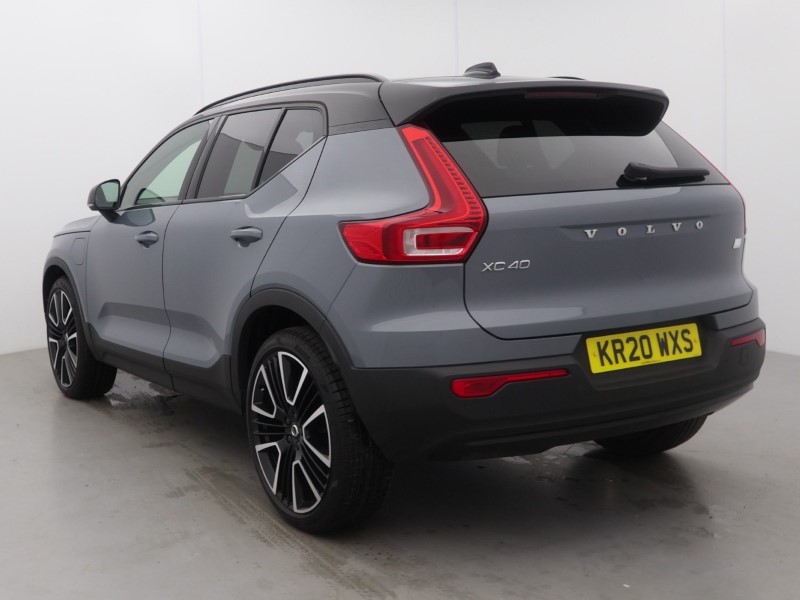 2020 (20) VOLVO XC40 1.5 T5 Recharge PHEV R DESIGN Pro 5dr Auto 5424855
