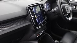 2020 (20) VOLVO XC40 1.5 T5 Recharge PHEV R DESIGN Pro 5dr Auto 5424887