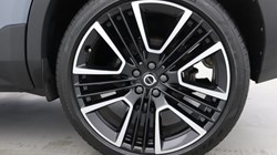 2020 (20) VOLVO XC40 1.5 T5 Recharge PHEV R DESIGN Pro 5dr Auto 5424870