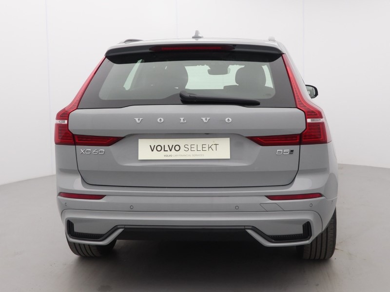 2025 (25) VOLVO XC60 2.0 B5P Plus Dark 5dr AWD Geartronic 5406002