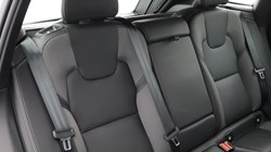 2025 (25) VOLVO XC60 2.0 B5P Plus Dark 5dr AWD Geartronic 5406040