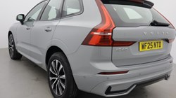 2025 (25) VOLVO XC60 2.0 B5P Plus Dark 5dr AWD Geartronic 5426076