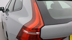 2025 (25) VOLVO XC60 2.0 B5P Plus Dark 5dr AWD Geartronic 5426064