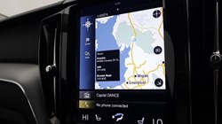 2021 (21) VOLVO XC60 2.0 B4D Momentum 5dr Geartronic 5519046