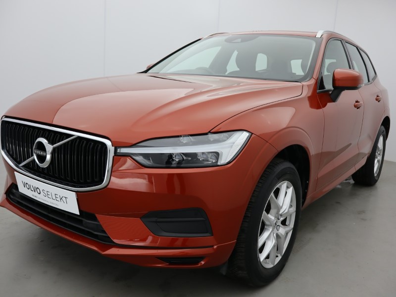 2021 (21) VOLVO XC60 2.0 B4D Momentum 5dr Geartronic 5519010