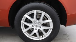 2021 (21) VOLVO XC60 2.0 B4D Momentum 5dr Geartronic 5519021