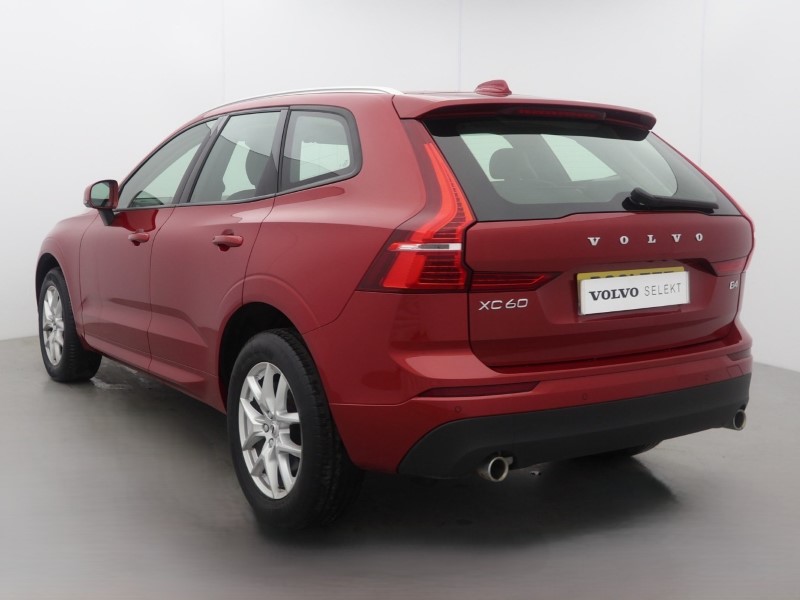 2021 (21) VOLVO XC60 2.0 B4D Momentum 5dr Geartronic 5706115