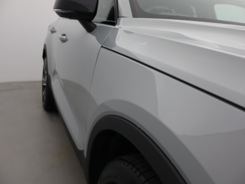 2025 (75) VOLVO XC40 2.0 B4P Ultra Dark 5dr Auto 5390121