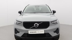 2025 (75) VOLVO XC40 2.0 B4P Ultra Dark 5dr Auto 5390109