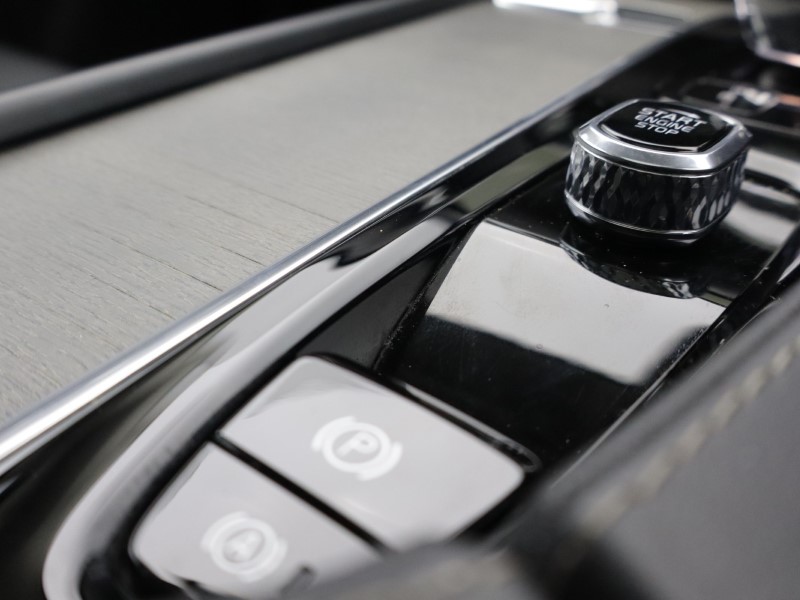 2024 (73) VOLVO XC90 2.0 T8 [455] RC PHEV Ultimate Dark 5dr AWD Gtron 5422739