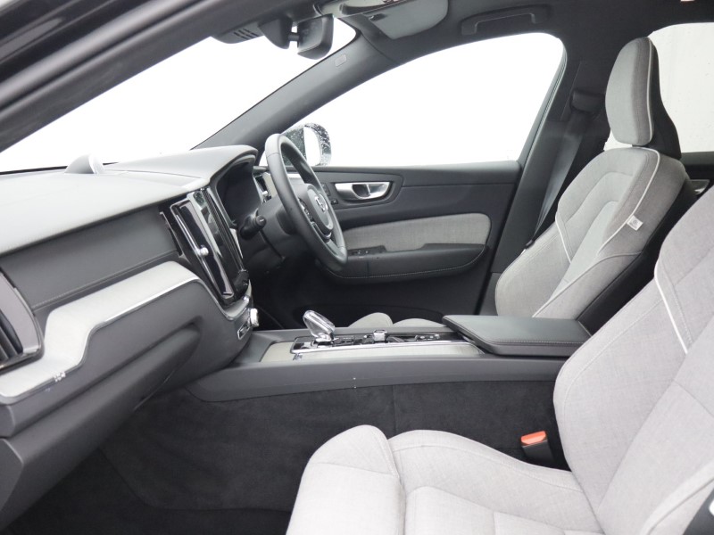 2023 (73) VOLVO XC60 2.0 T8 [455] RC PHEV Ultimate Dark 5dr AWD Gtron 5455568