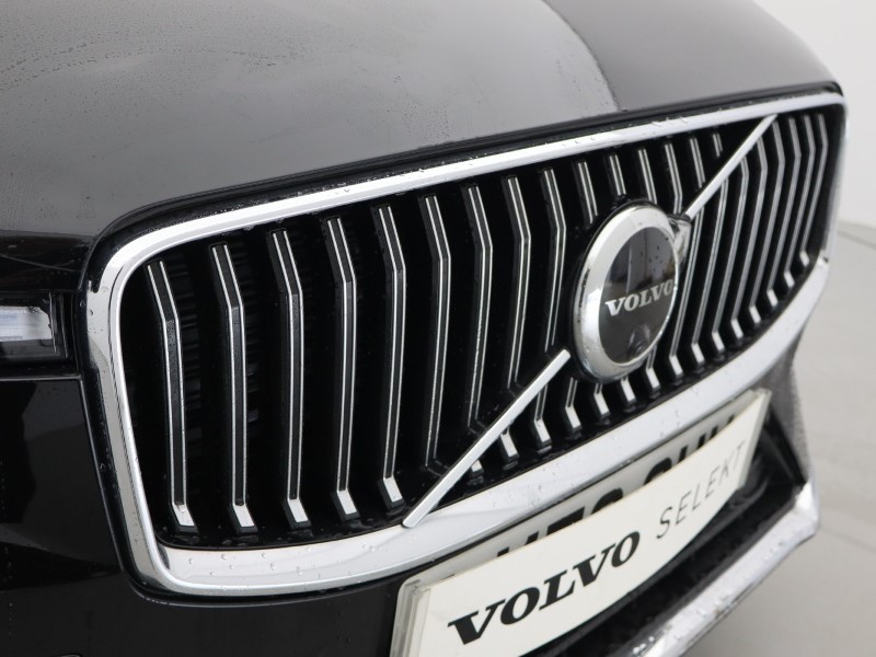 2023 (73) VOLVO XC60 2.0 T8 [455] RC PHEV Ultimate Dark 5dr AWD Gtron 5455554