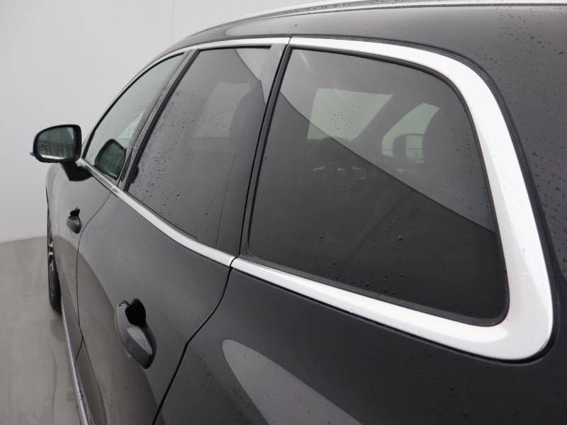 2023 (73) VOLVO XC60 2.0 T8 [455] RC PHEV Ultimate Dark 5dr AWD Gtron 5455564