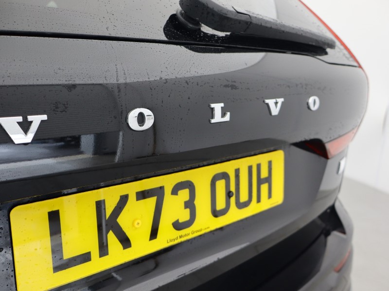 2023 (73) VOLVO XC60 2.0 T8 [455] RC PHEV Ultimate Dark 5dr AWD Gtron 5455560