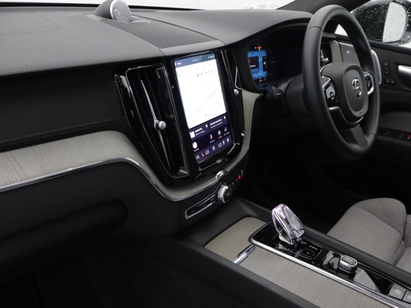 2023 (73) VOLVO XC60 2.0 T8 [455] RC PHEV Ultimate Dark 5dr AWD Gtron 5455584
