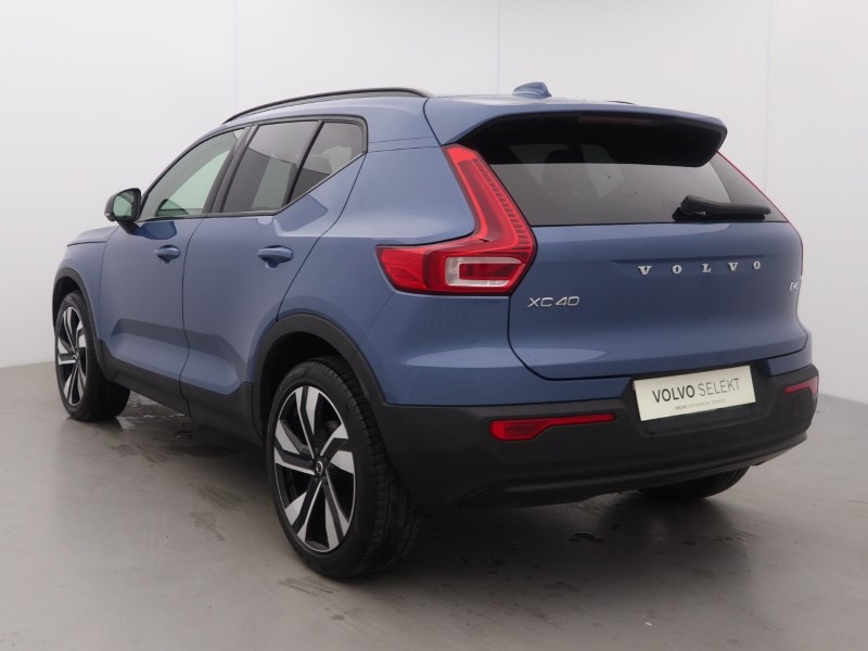 2024 (74) VOLVO XC40 2.0 B4P Ultra Dark 5dr Auto 5504571
